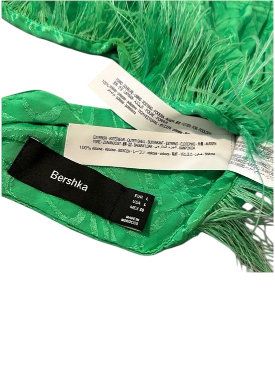 Bershka Green Feather Jacquard Halter Cropped Tie Back Top ASOS - Picture 7 of 10